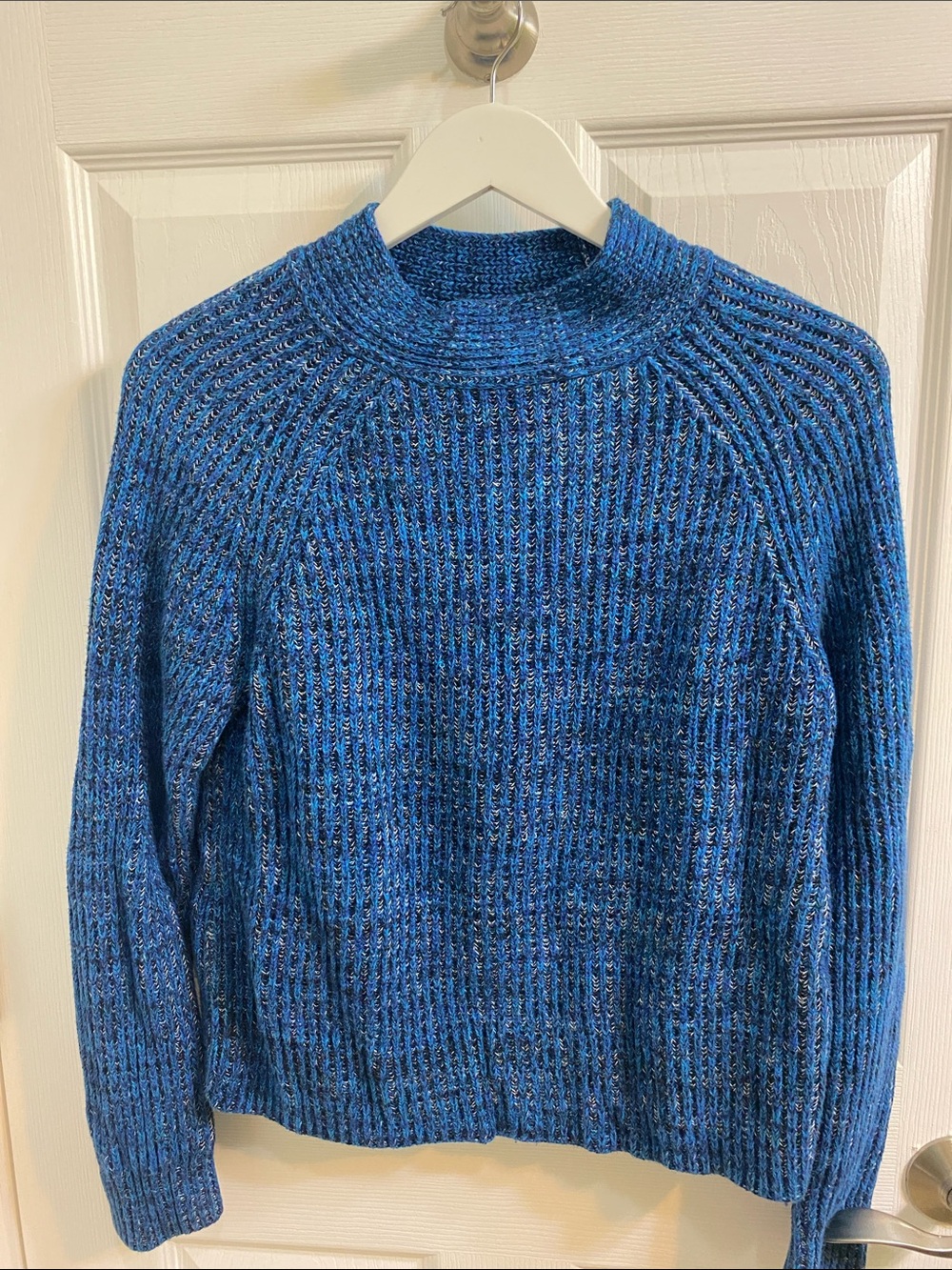 H&M Blue Mix Rib Knit Sweater Women’s Size Medium Fall Coastal School